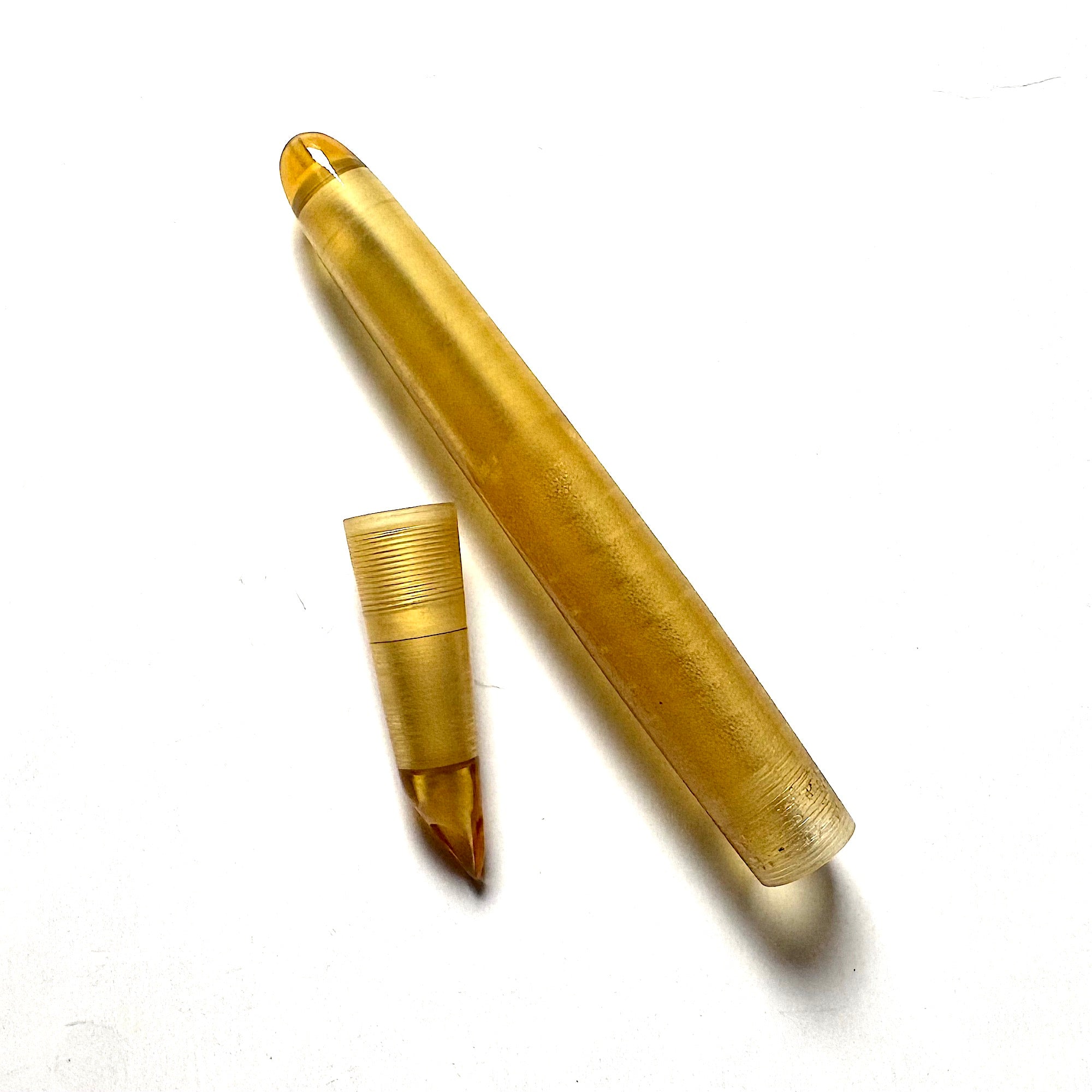 Parker 51 Aerometric Shell and Barrel Standard FANTASY Amber / Yellow